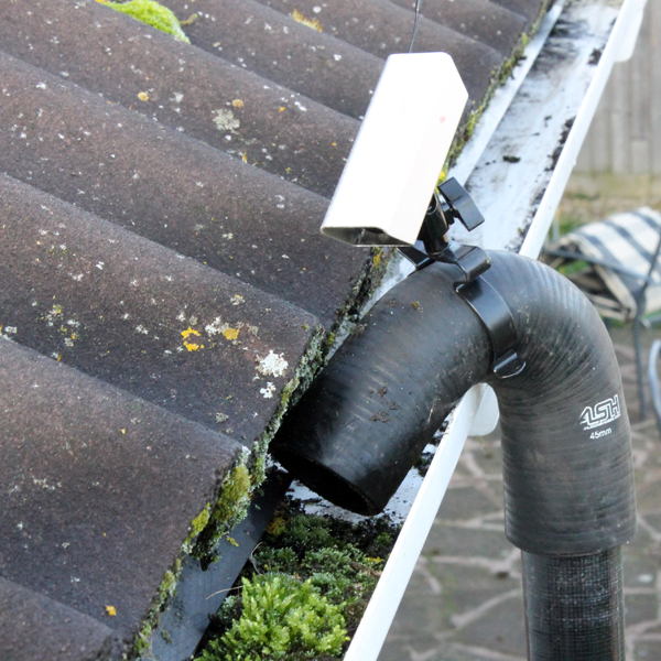 Gutter cleaning and inspection